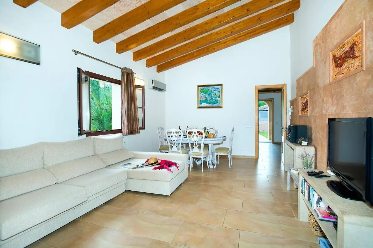 Villa Les Pells By Villa Plus Crestatx Spain